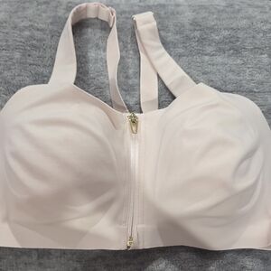 Victoria's Secret Light Pink Knockout Sports Bra